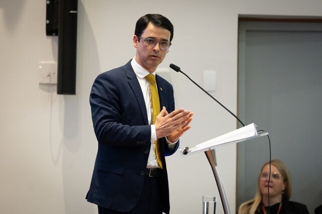 Deputado Marcos da Rosa.