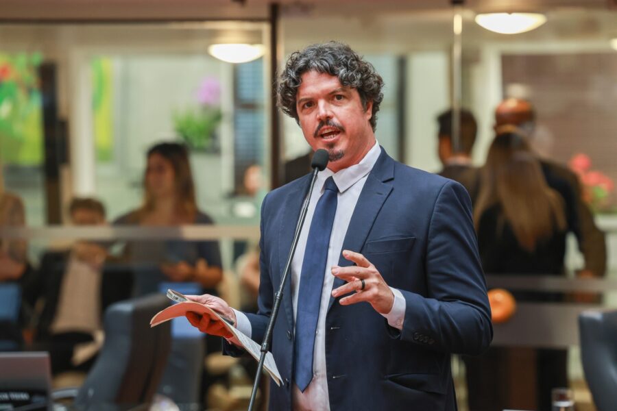 Marquito rejeita projeto que acaba com cotas em SC e alerta que a medida é inconstitucional