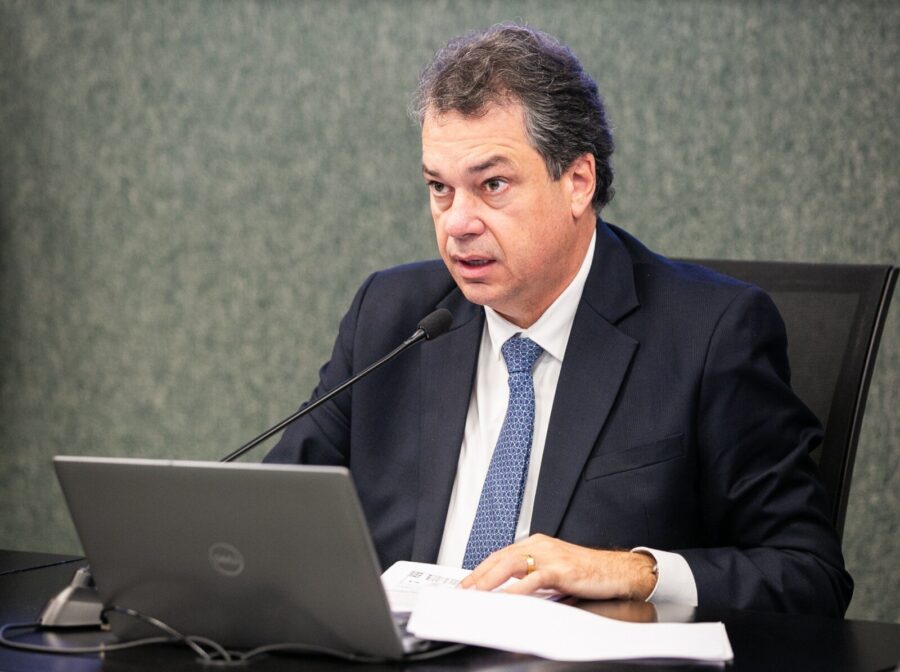 Deputado Rodrigo Minotto.