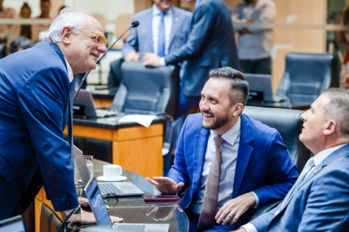 - Deputado Pepê Collaço (PP)