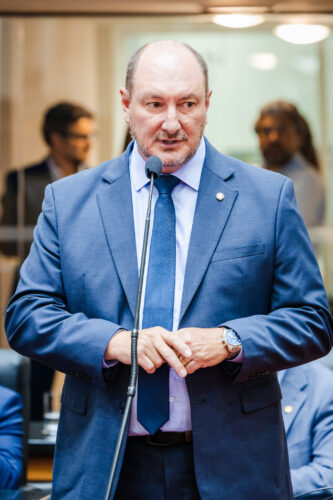 - Deputado Mauro de Nadal (MDB)