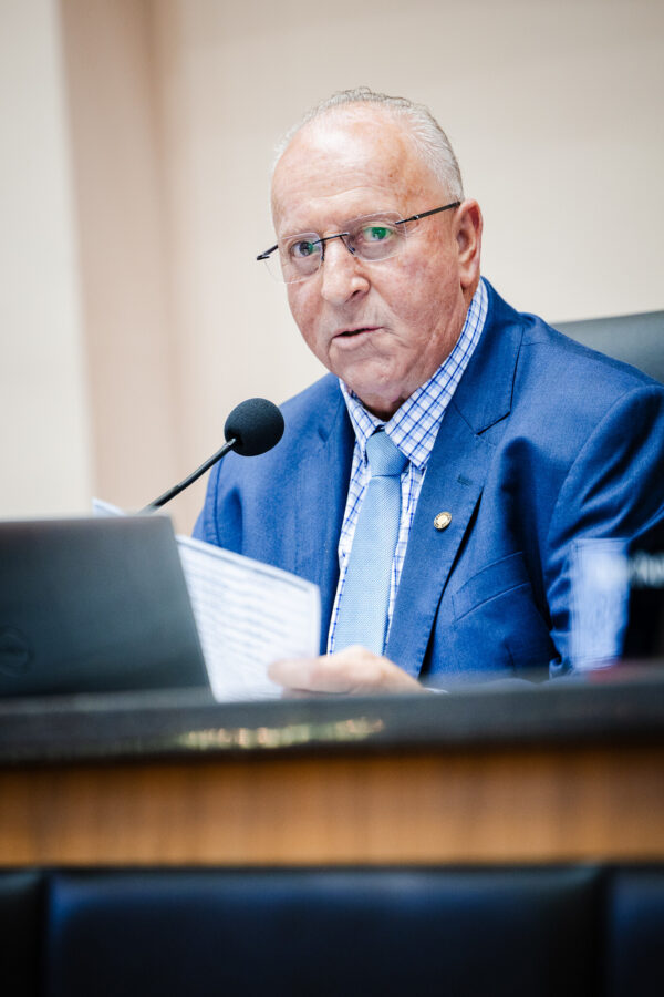 Autor da proposta, deputado Oscar Gutz (PL)