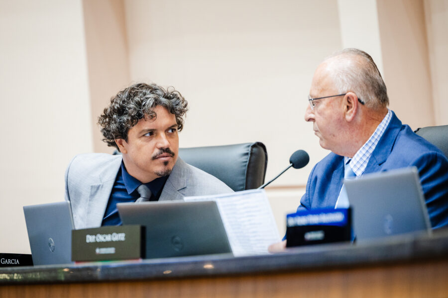 - Deputado Marquito (PSOL)
 - Deputado Oscar Gutz (PL)