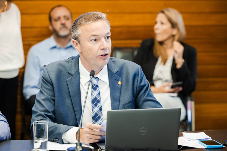 - Deputado Napoleão Bernardes (PSD)