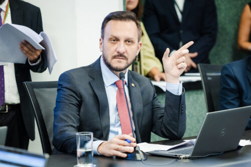 - Deputado Pepê Collaço (PP)