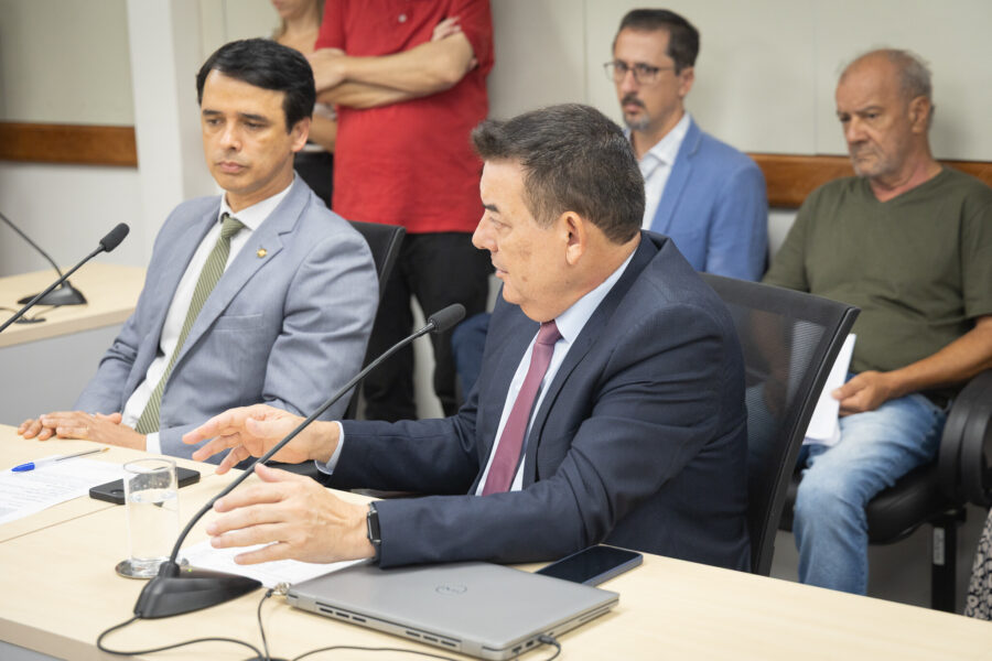 - Deputado Marcos da Rosa (União)	
 - Deputado Mauricio Peixer (PL)