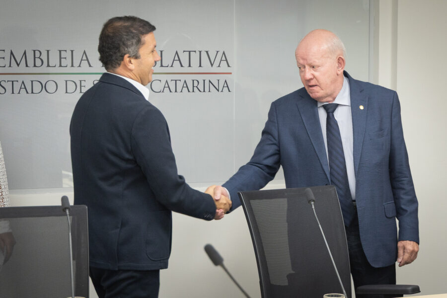 - Deputado Camilo Martins (Podemos) 	
- Deputado Marcos Vieira (PSDB)