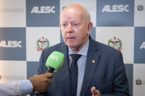 - Deputado Marcos Vieira (PSDB)