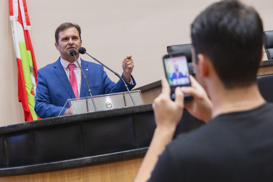 - Deputado Sérgio Guimarães(União)