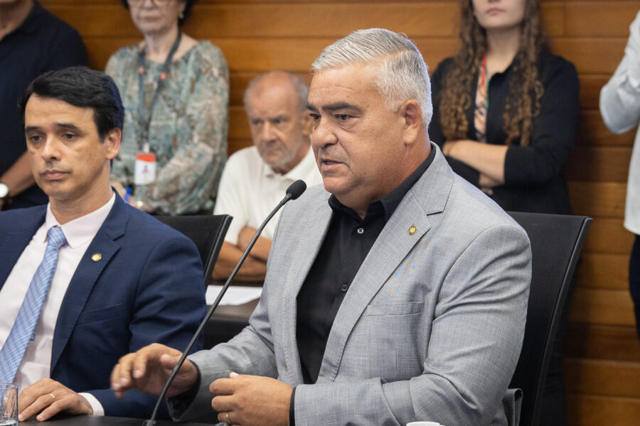 - Deputado Marcos da Rosa (União)
- Deputado Sargento Lima (PL)