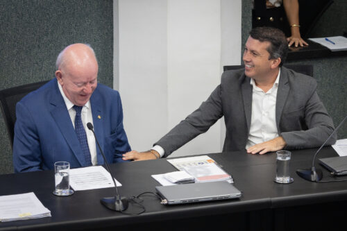 - Deputado Marcos Vieira (PSDB)
 - Camilo Martins (PODEMOS)