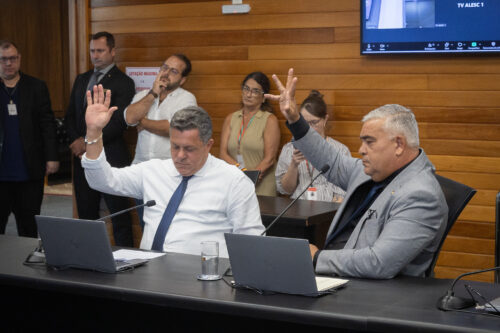 - Deputado Ivan Naatz (PL)
- Deputado Sargento Lima (PL)