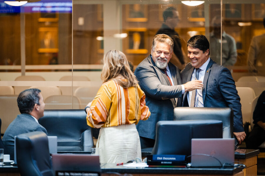 - Deputado Sergio Motta (Republicanos) - Deputado Emerson Stein (MDB)

Bruno Collaço / Agência AL