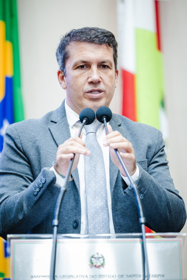- Deputado Camilo Martins (Podemos)  Bruno Collaço / Agência AL