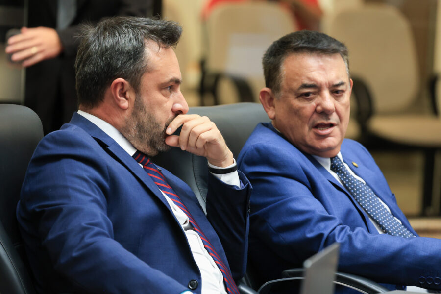 - Deputado Marcius Machado (PL) 
 - Deputado Mauricio Peixer (PL)