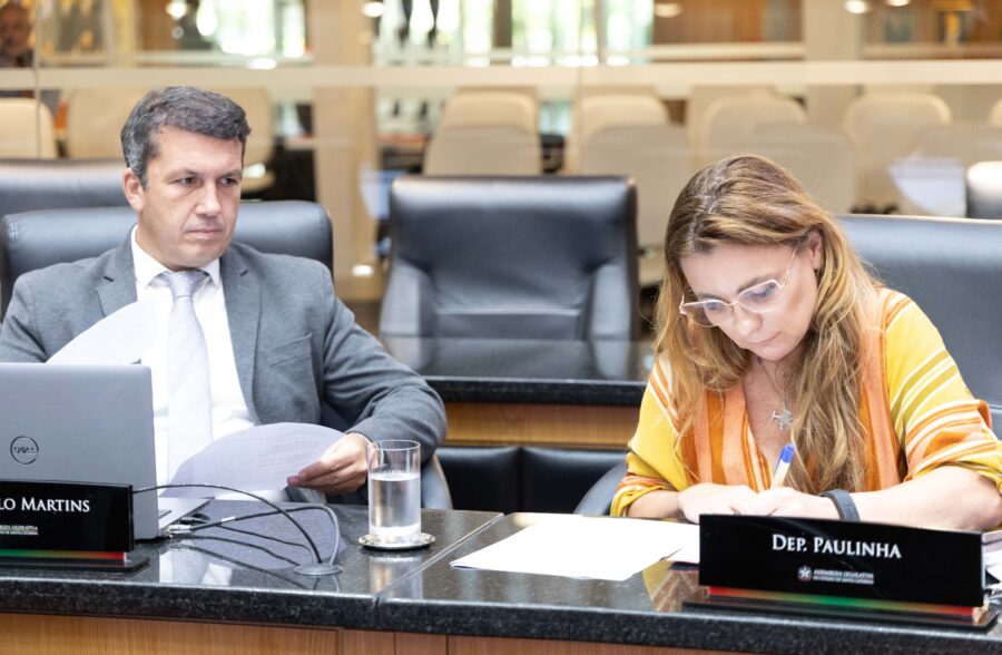 - Deputado Camilo Martins (Podemos)   - Deputada Paulinha (Podemos) Ana Quinto / Agência AL