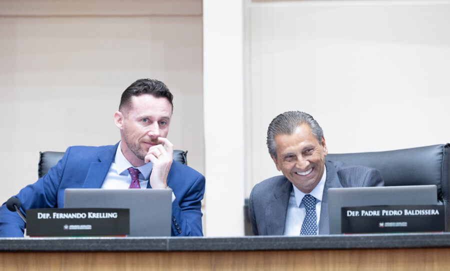 - Deputado Fernando Krelling (MDB) 	
 - Deputado Julio Garcia (PSD)