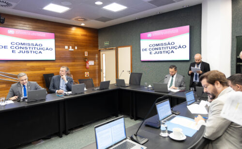 CCJ admite MP que adia vigência dos benefícios fiscais programados para os insumos agropecuários