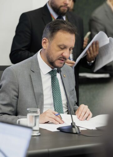 - Deputado Pepê Collaço (PP)