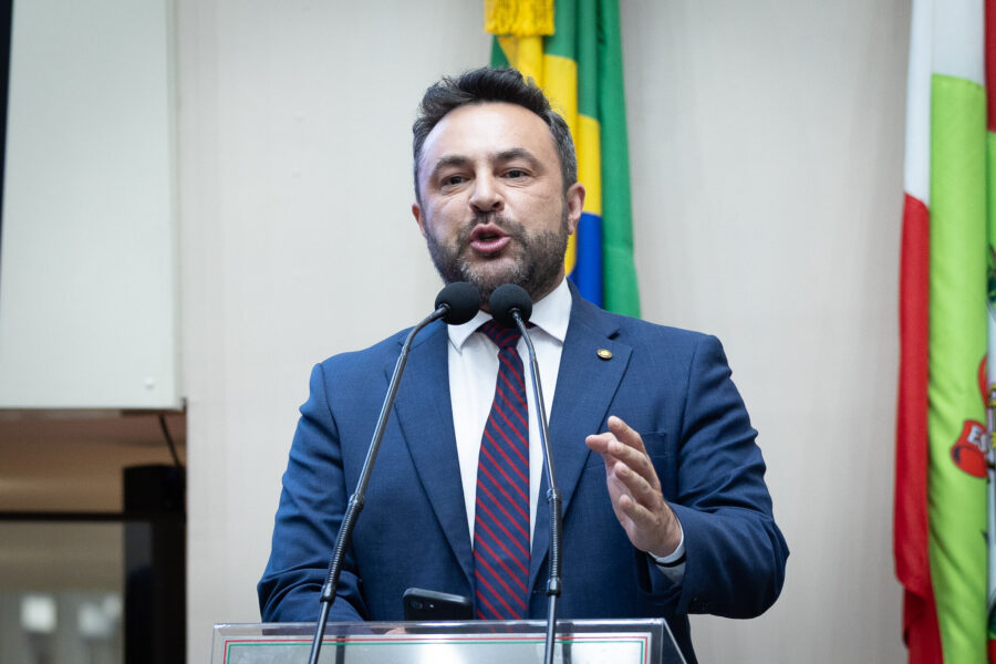 - Deputado Marcius Machado (PL)