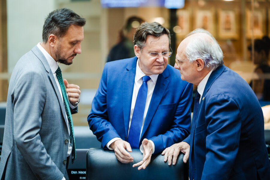 - Deputado Pepê Collaço (PP)
- Deputado Jair Miotto (União)
- Deputado Dr. Vicente Caropreso (PSDB)