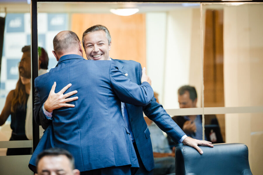 - Deputado Napoleão Bernardes (PSD)