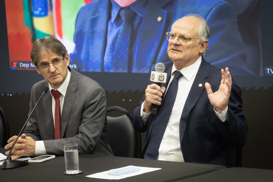 - Deputado Neodi Saretta (PT) 	
- Deputado Dr. Vicente Caropreso (PSDB)