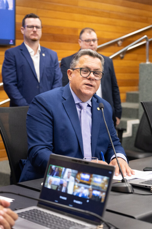 - Deputado Ivan Naatz (PL)