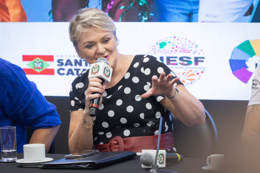 - Deputada Luciane Carminatti (PT)