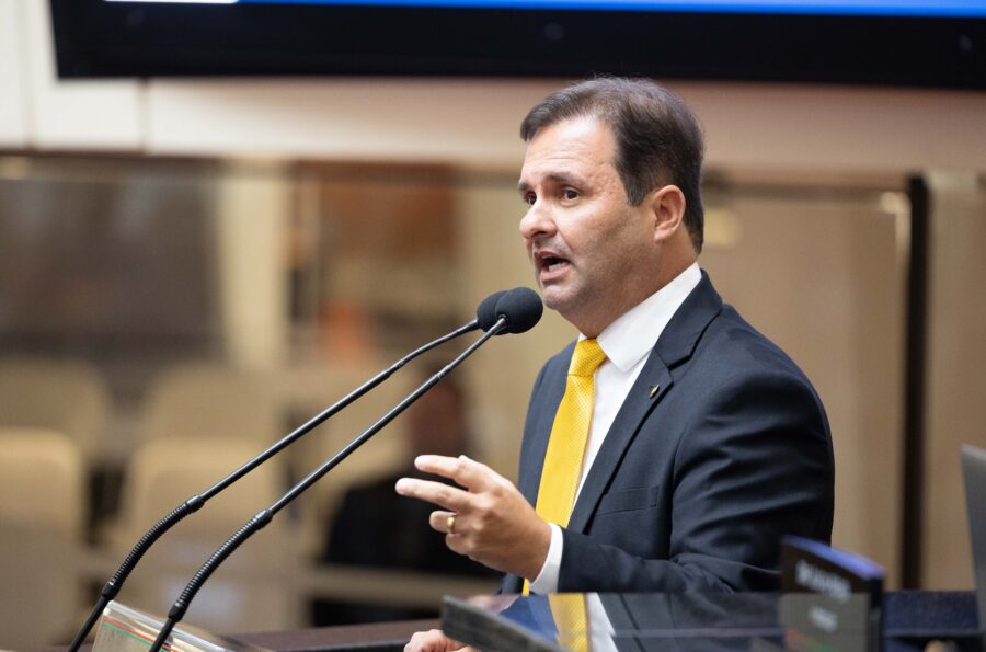 - Deputado Sérgio Guimarães(União)