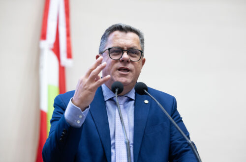 - Deputado Ivan Naatz (PL)