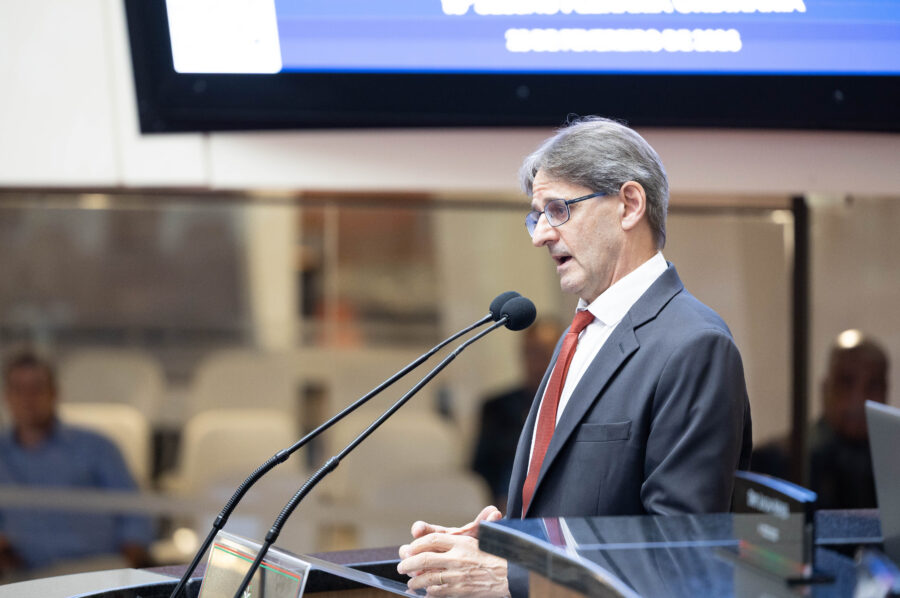 - Deputado Neodi Saretta (PT)