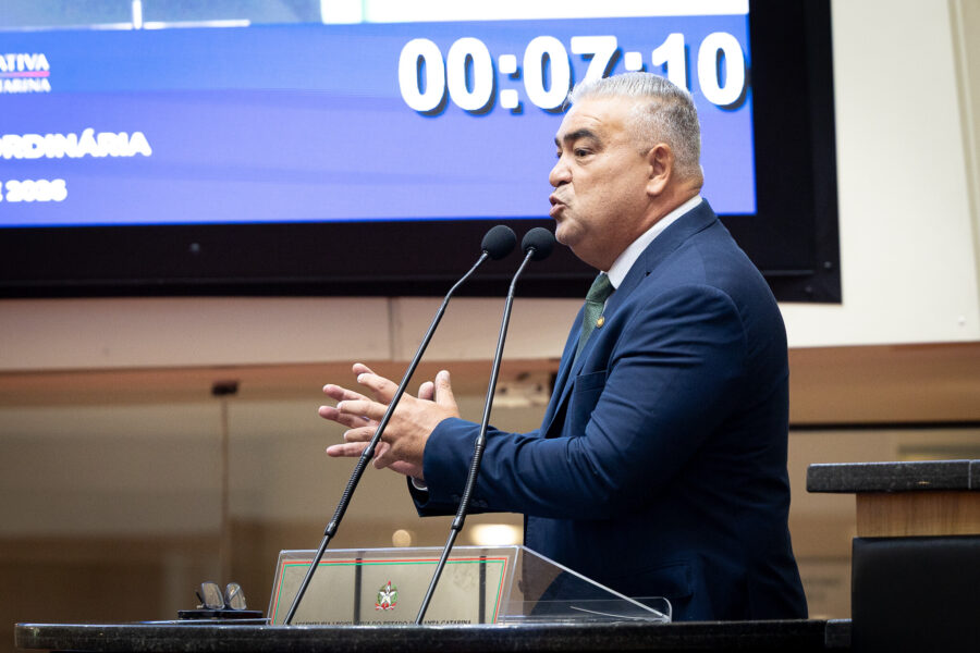 - Deputado Sargento Lima (PL)