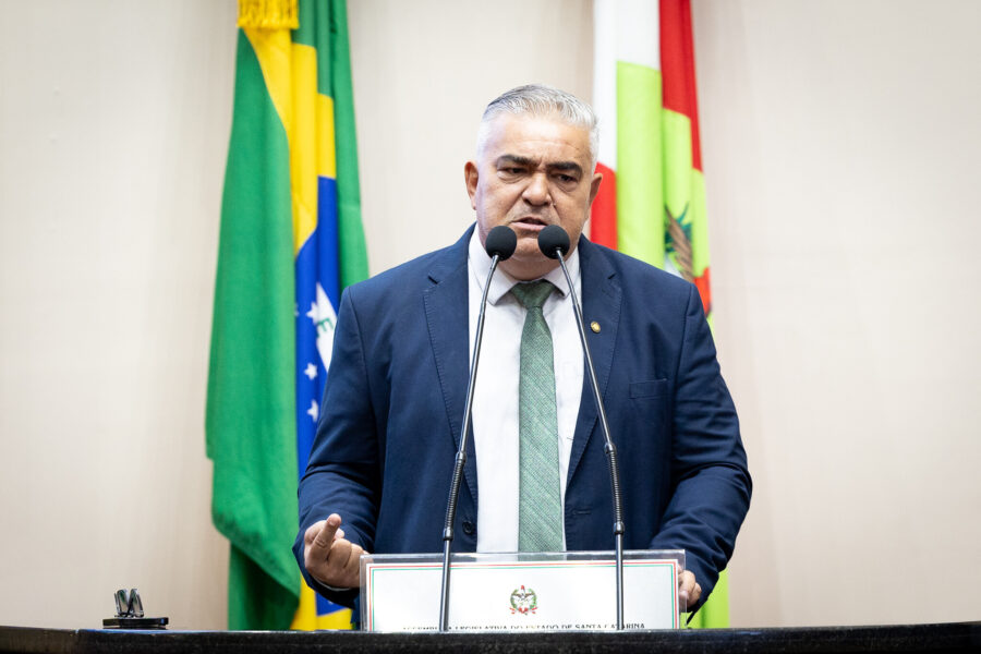 - Deputado Sargento Lima (PL)