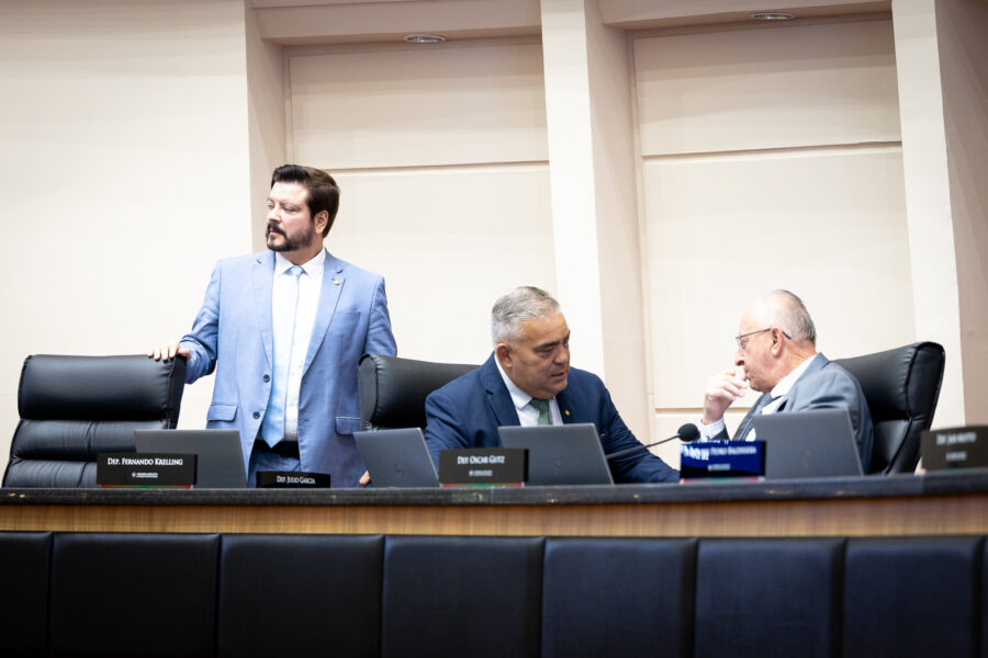 - Deputado Alex Brasil (PL)  - Deputado Sargento Lima (PL)
 - Deputado Oscar Gutz (PL)