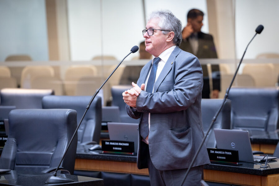 - Deputado Tiago Zilli (MDB)