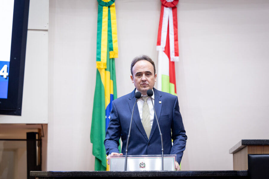 - Deputado Carlos Humberto (PL)