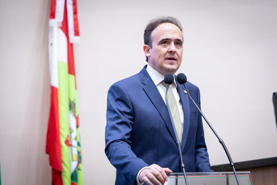 - Deputado Carlos Humberto (PL)