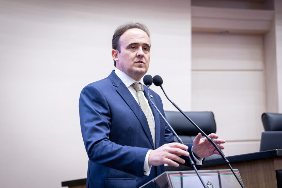 - Deputado Carlos Humberto (PL)