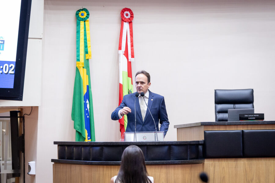 - Deputado Carlos Humberto (PL)