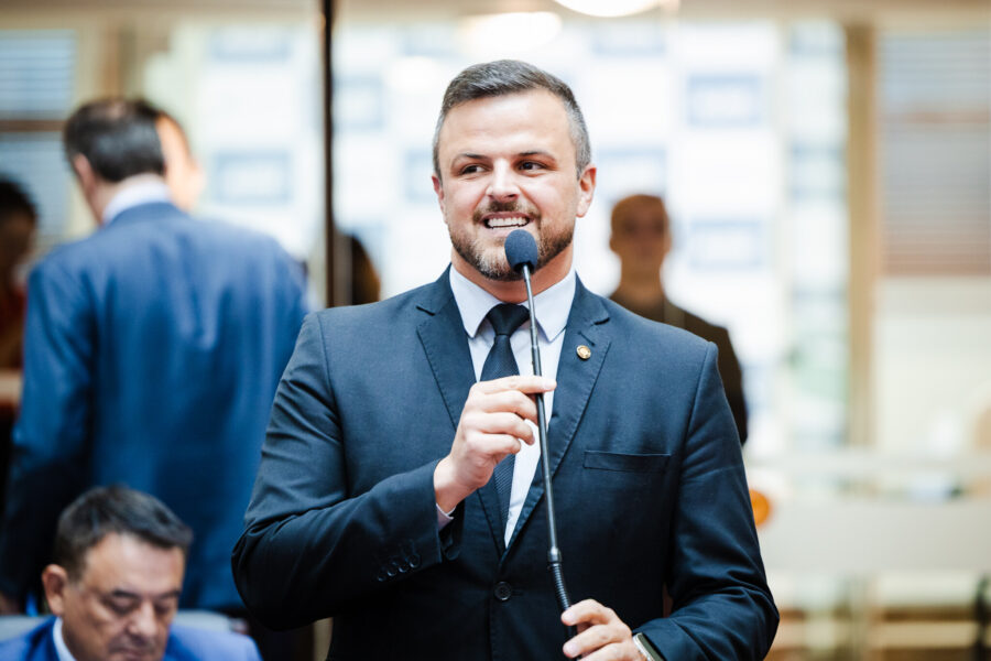 - Deputado Lucas Neves (PODEMOS