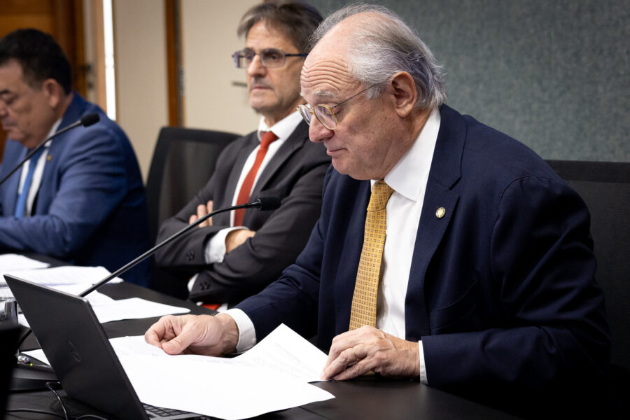 - Deputado Dr. Vicente Caropreso (PSDB)