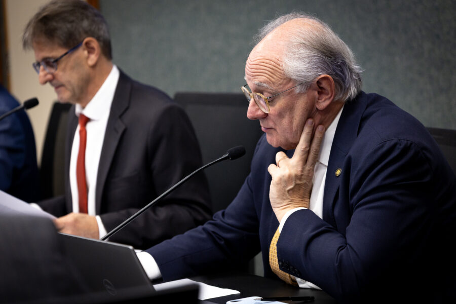 - Deputado Neodi Saretta (PT) 	
 - Deputado Dr. Vicente Caropreso (PSDB)