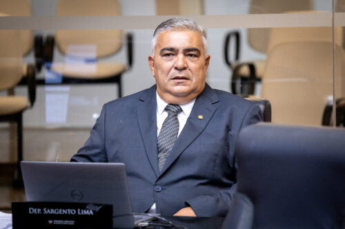 - Deputado Sargento Lima (PL)