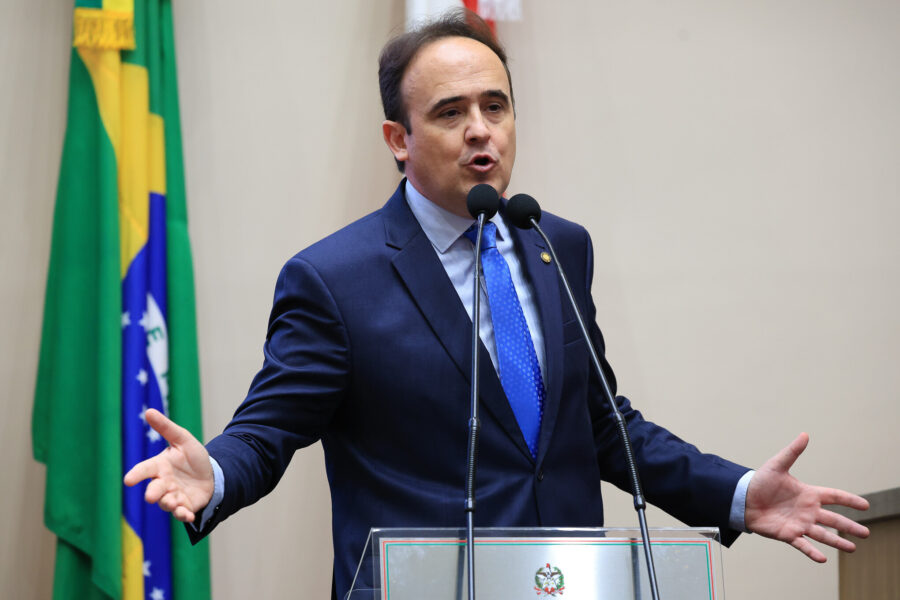 - Deputado Carlos Humberto (PL)