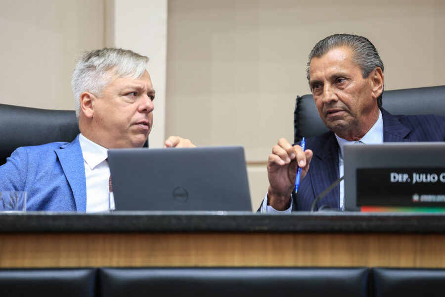 - Deputado Fabiano da Luz (PT) 	
 - Deputado Julio Garcia (PSD)