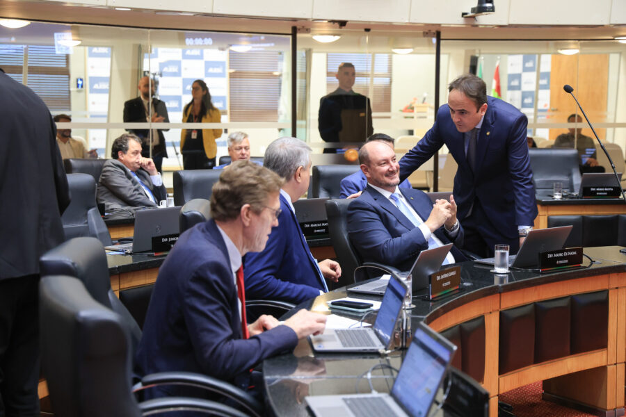 - Deputado Volnei Weber (MDB)
- Deputado Antídio Lunelli (MDB) 	
 - Deputado Mauro de Nadal (MDB) 	
 - Deputado Carlos Humberto (PL)