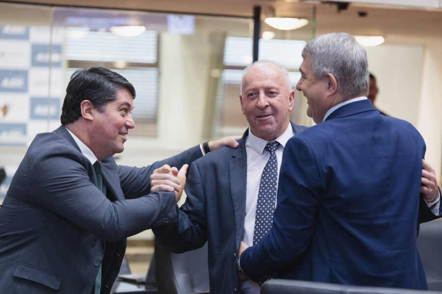 - Deputado Emerson Stein (MDB)
 - Deputado Oscar Gutz (PL) 	
 - Deputado Antídio Lunelli (MDB)