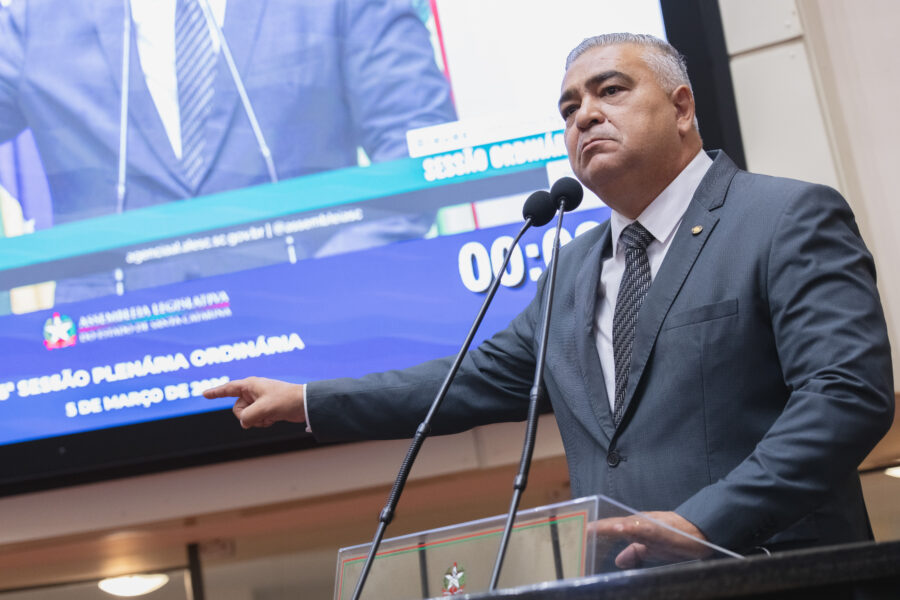 - Deputado Sargento Lima (PL)