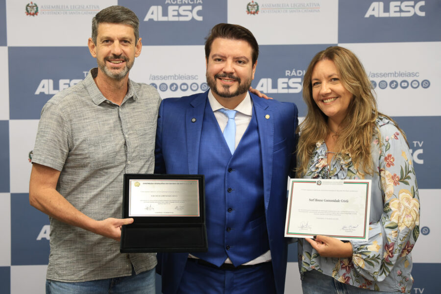 Moção de aplauso – Deputado Alex Brasil